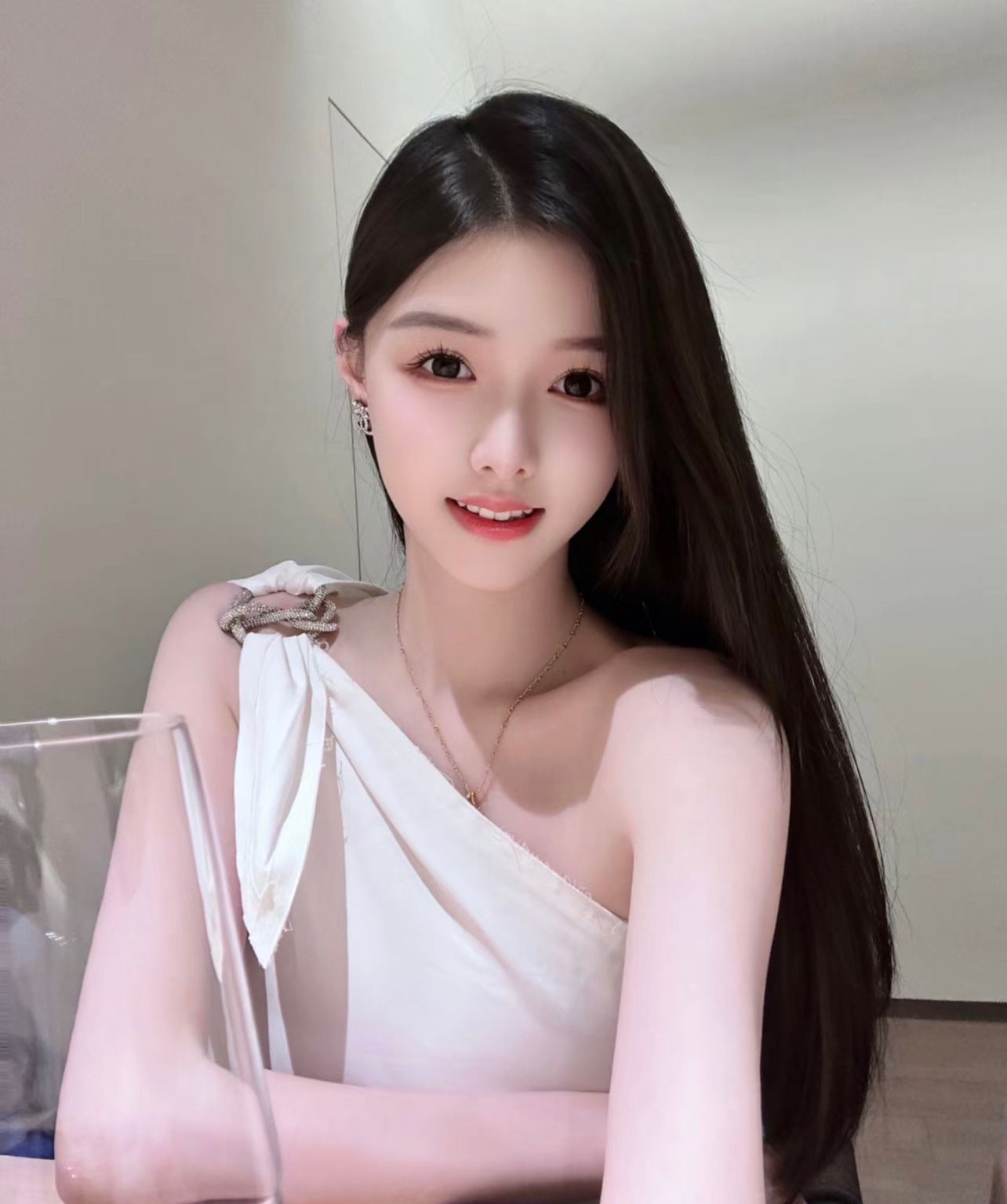 084125oso7hjsysyuwysbs.jpg
