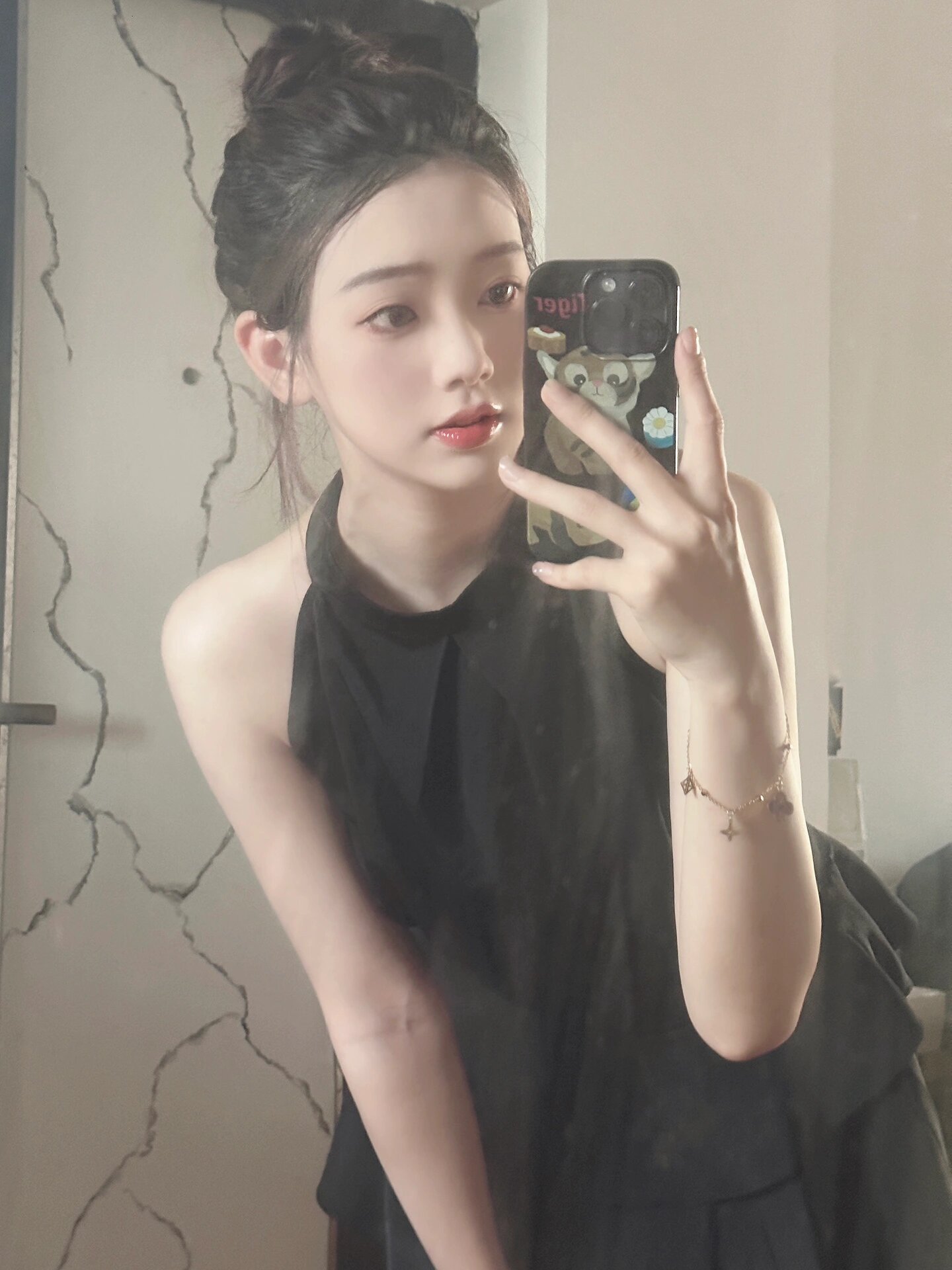 b22dc75cc77983dcb8ad411bb8ead6f1.jpg