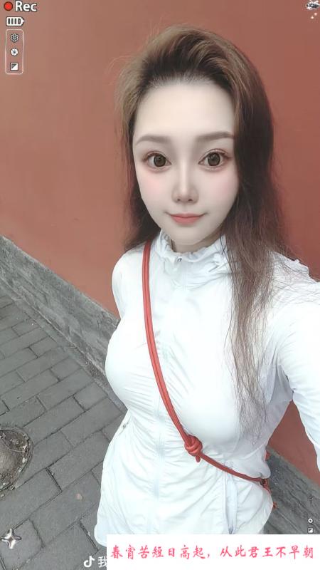 0234452789.jpg
